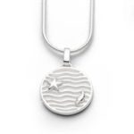 Art.-Nr. DUR-P3366 Runder Anhänger "Ebbe und Flut" mit einer Muschel und einem Seestern auf einem Wattenmeer-Muster aus mattiertem und poliertem 925er Sterling-Silber, Ø1,9mm,