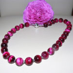 Art.-Nr. 1151 Tigerauge pink gefärbt, Ø12mm, Linsen 4mm aus 925 Sterling Silber, Acrylmagnetverschluss, 65,00€,