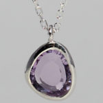 Art.-Nr. Ca-AS1378Z "Silberanhänger mit Amethyst | fine sparkle" 7 x 6 mm Amethyst; mit 40+5 cm Kette, 53,90€